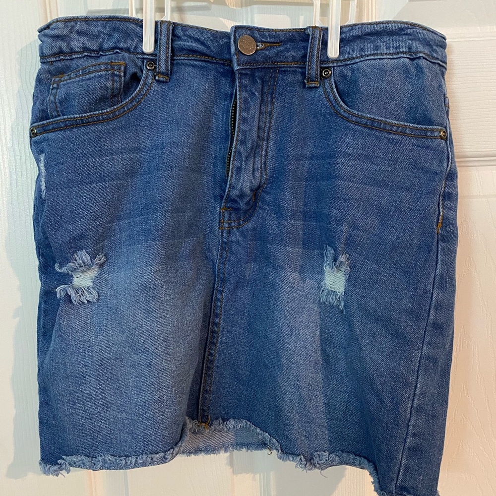 Jean skirt size L in juniors